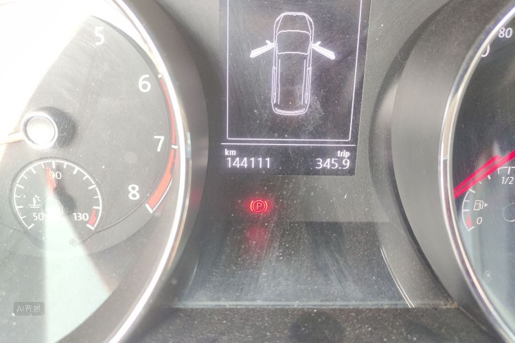 Volkswagen Touran 2018 immagine di auto #14