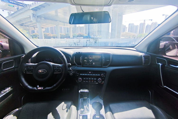 Kia KX5 2017 صورة سيارة #14