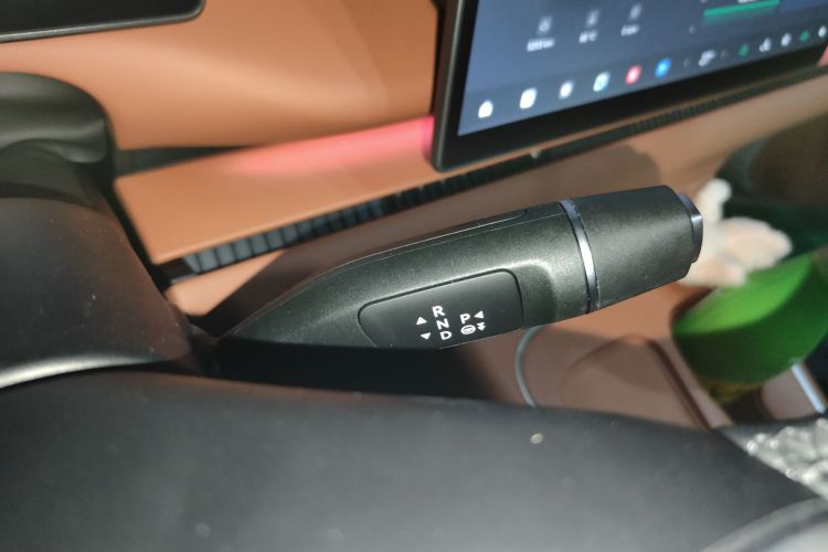 零跑汽车 零跑C10 2025 汽车图片 #14