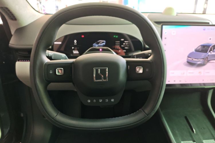 极氪 极氪007 2024 汽车图片 #14