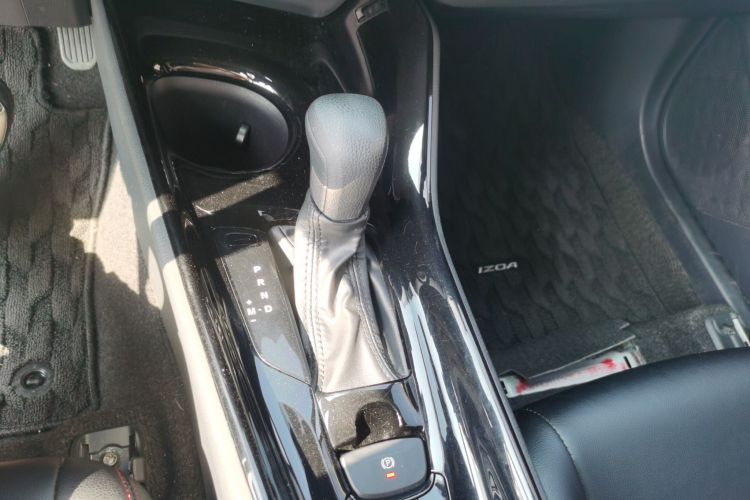 Toyota Izoa 2020 car image #14