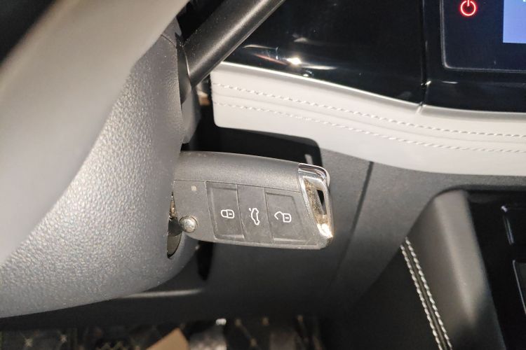 VS5 2025 immagine di auto #14
