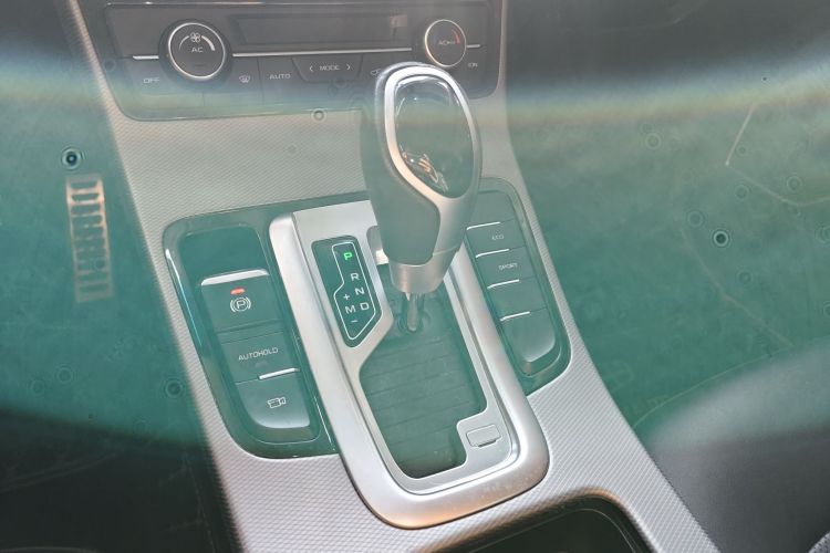 GEELY Emgrand GS 2018 #14 GEELY Emgrand GS 2018 car image #14