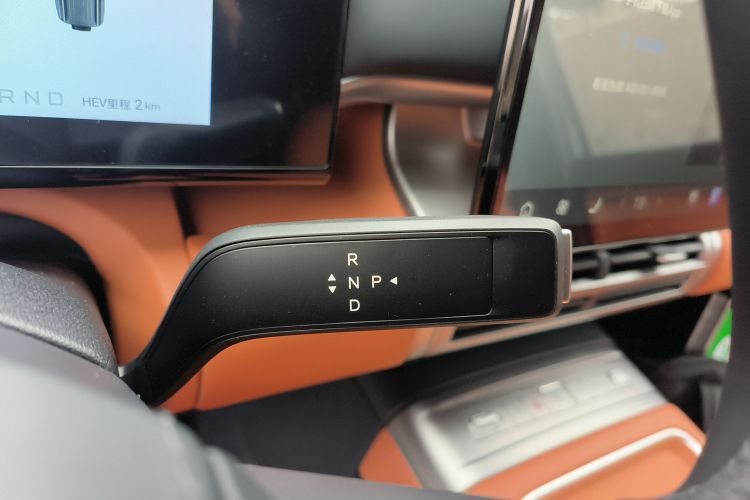 FangChengBao Tiger 7 2026 car image #14