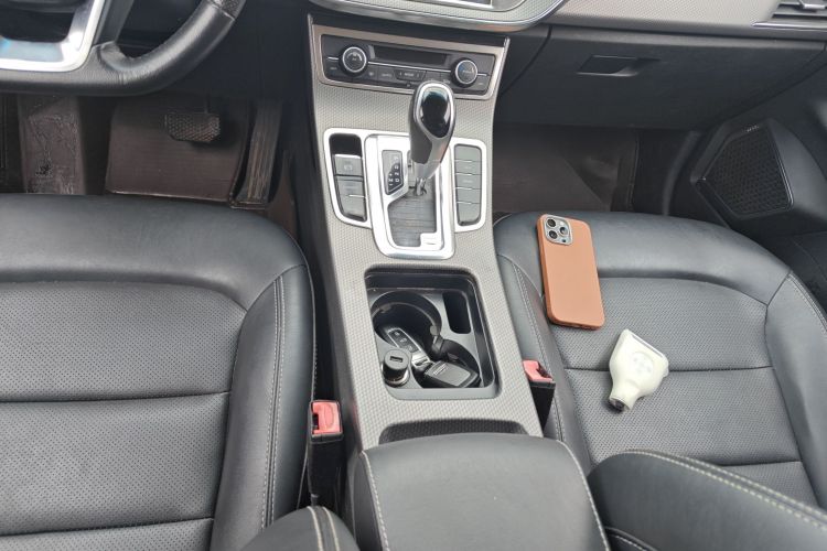GEELY Emgrand GS 2016 car image #14
