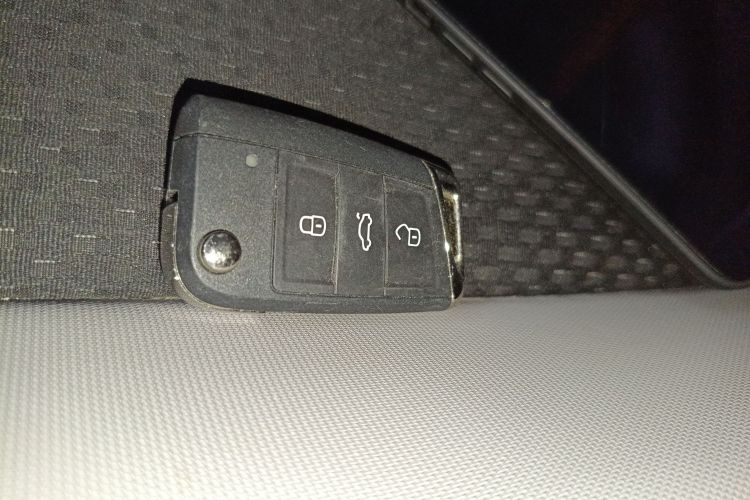 Volkswagen Tacqua 2023 car image #14