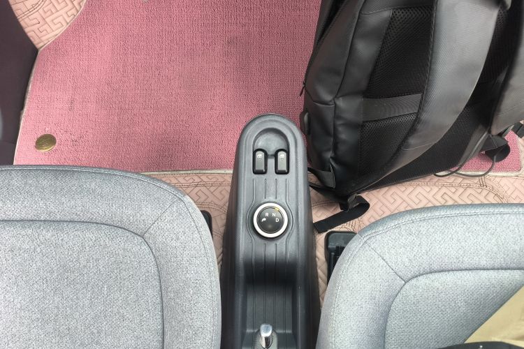 MG Hongguang MINI EV 2022 car image #14