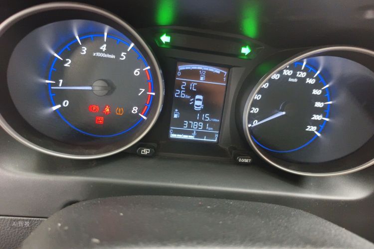 Forthing JOYEAR X5 2016 car image #14