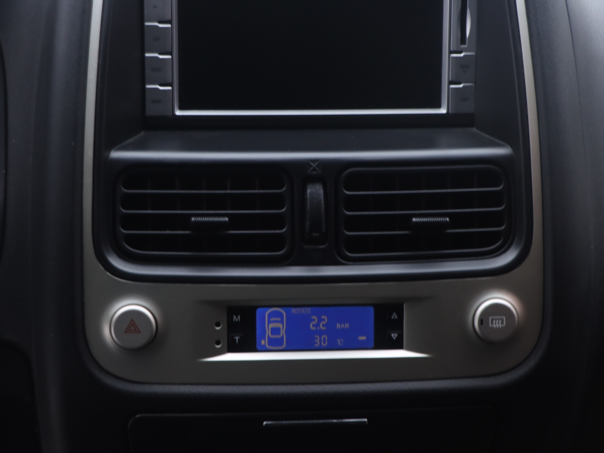 日产 日产帕拉丁 2016 汽车图片 #14