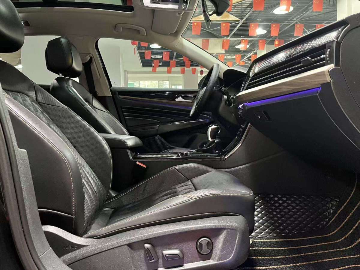 Volkswagen Passat New Energy 2019 #14 Volkswagen Passat New Energy 2019 صورة سيارة #14