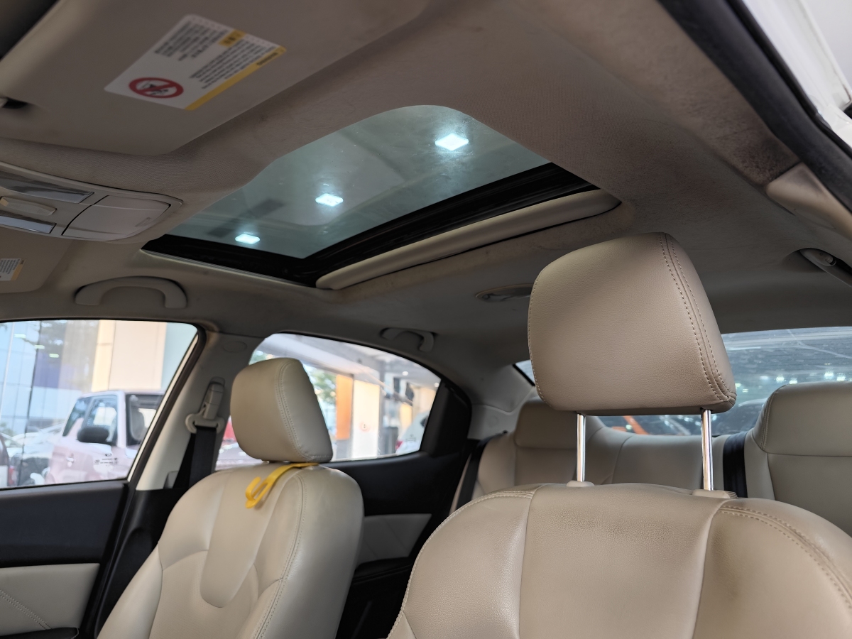 GAC Trumpchi GA3S 2015 #14 GAC Trumpchi GA3S 2015 car image #14