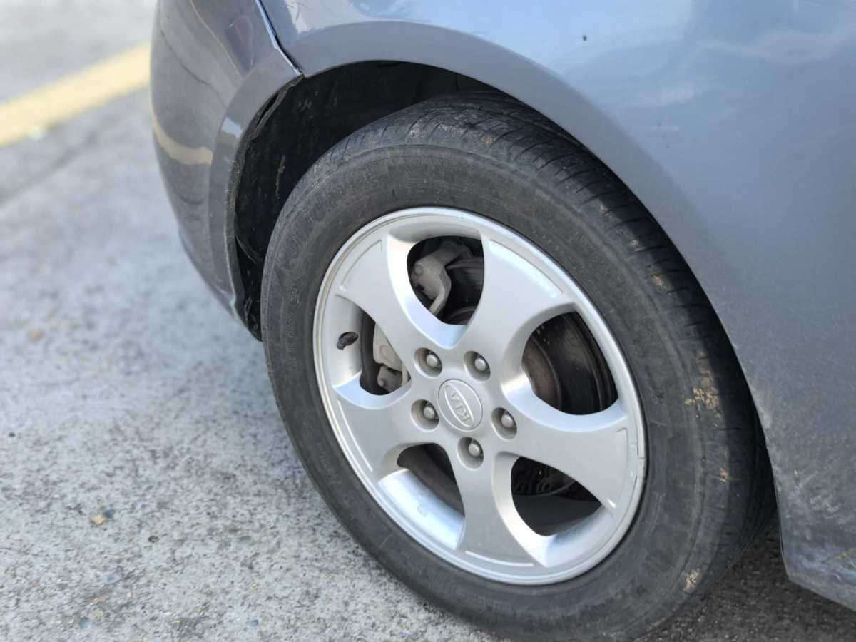 Kia Forte 2009 immagine di auto #14