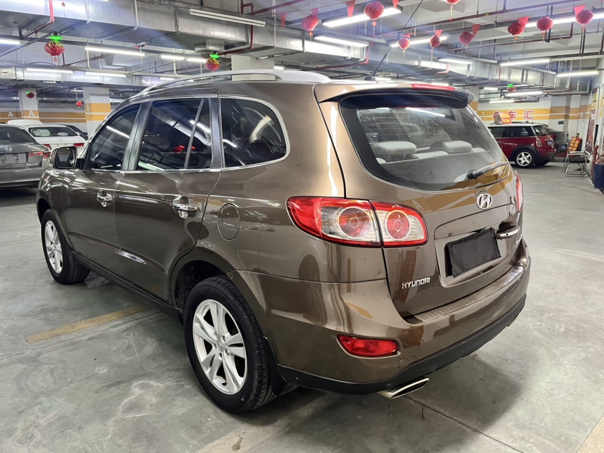 Hyundai Santa Fe Classic 2010 #14 Hyundai Santa Fe Classic 2010 car image #14