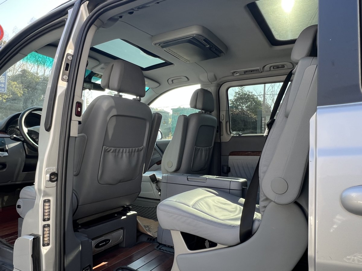 Mercedes-Benz Viano (Imported) 2008 #14 Mercedes-Benz Viano (Imported) 2008 car image #14