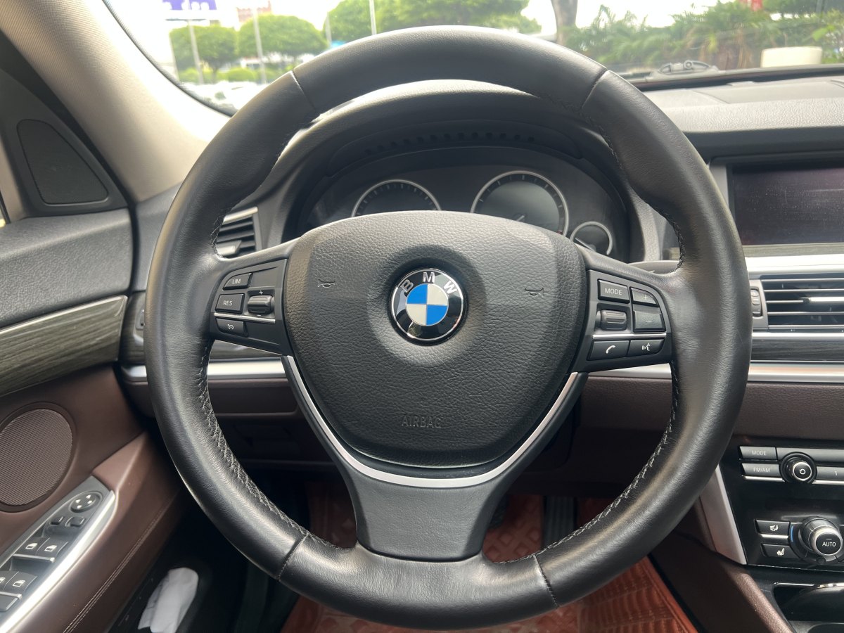 BMW 5 Series GT 2016 #14 BMW 5 Series GT 2016 صورة سيارة #14