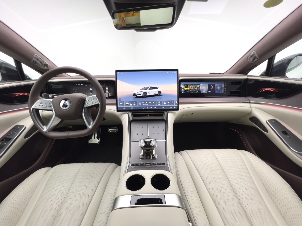 Denza Z9GT 2024 car image #14