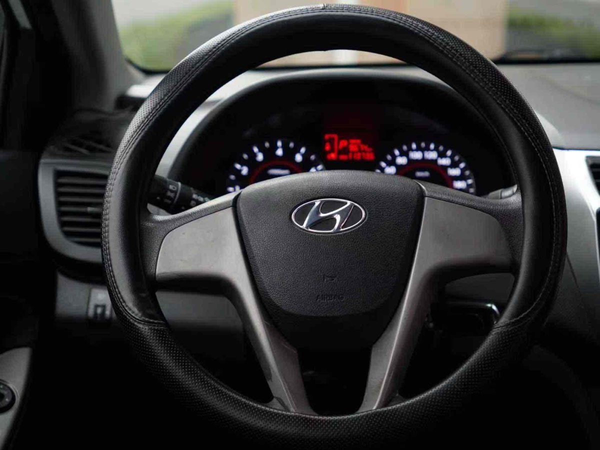 Hyundai Reina Hatchback 2017 #14 Hyundai Reina Hatchback 2017 imagen de coche #14