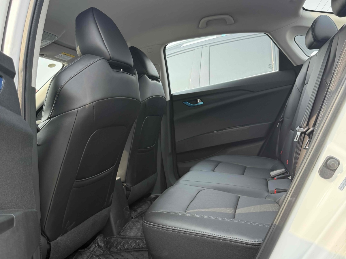 Changan EadoPHEV 2024 car image #14