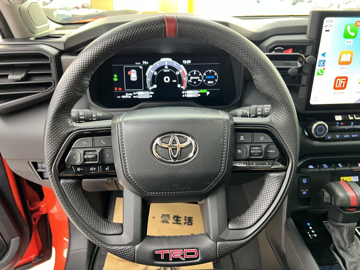 Toyota Sequoia 2024 #14 Toyota Sequoia 2024 imagen de coche #14