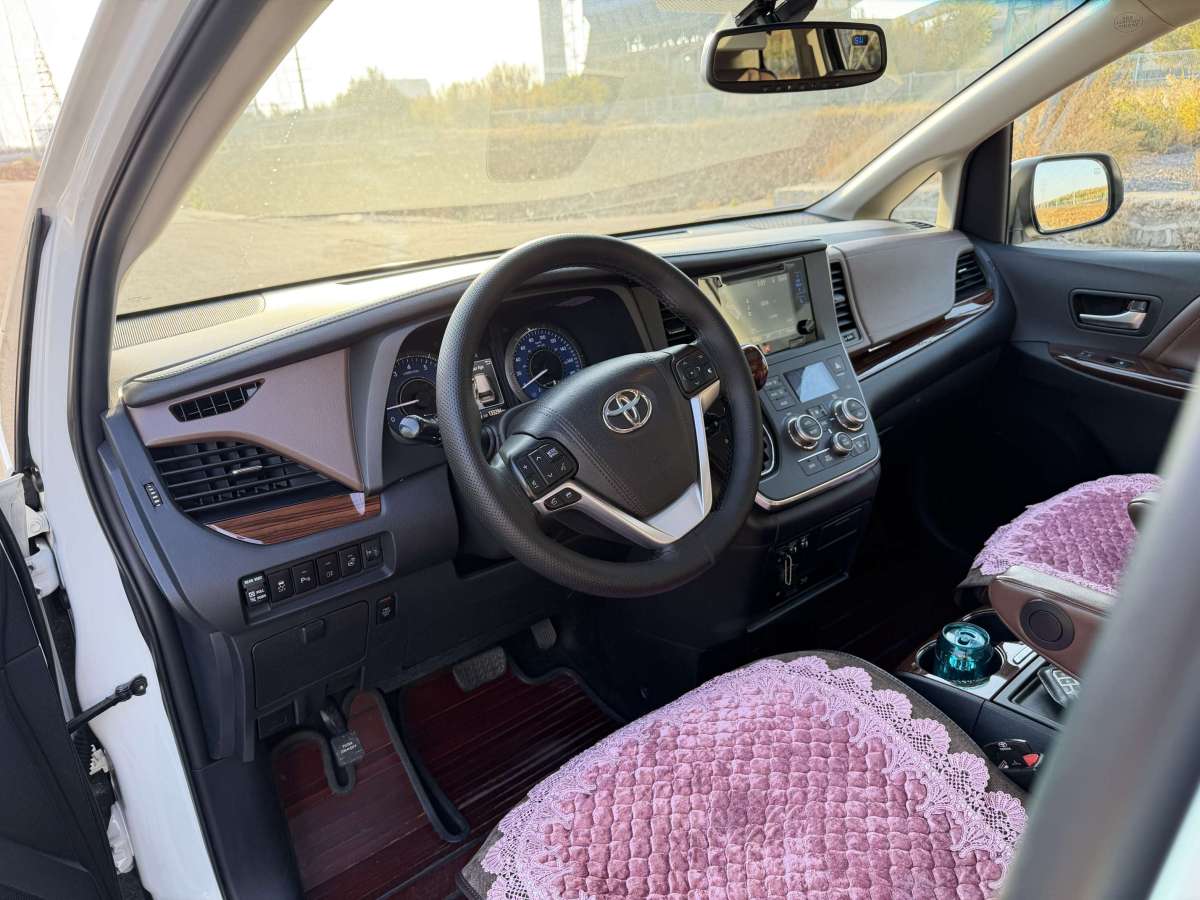 Toyota SIENNA 2016 #14 Toyota SIENNA 2016 image de voiture #14