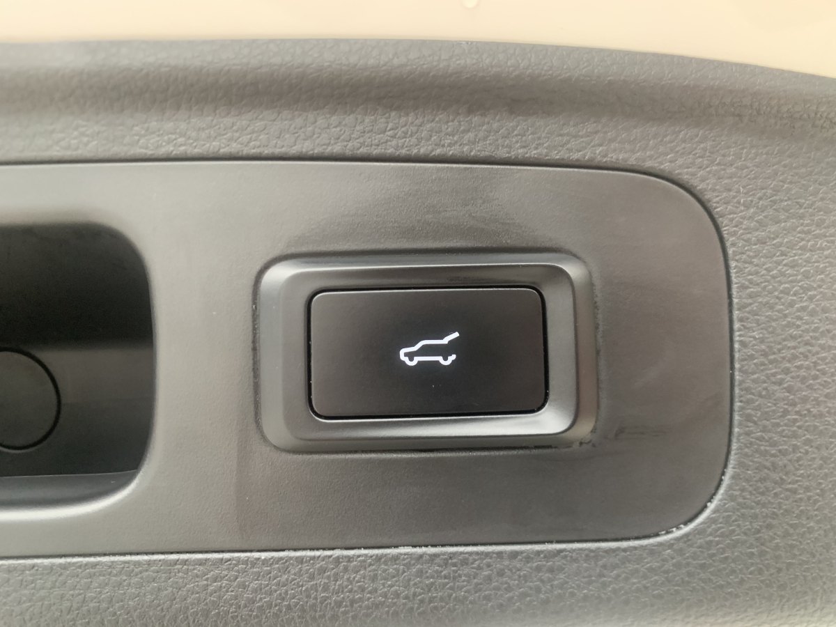 Ford Equator 2022 imagem de carro #14