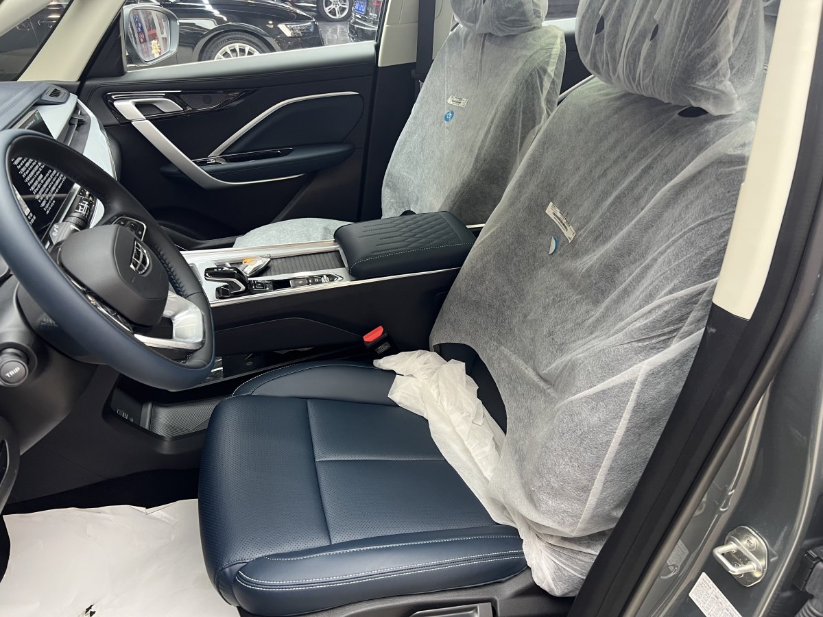 GEELY JiaJi 2025 car image #14