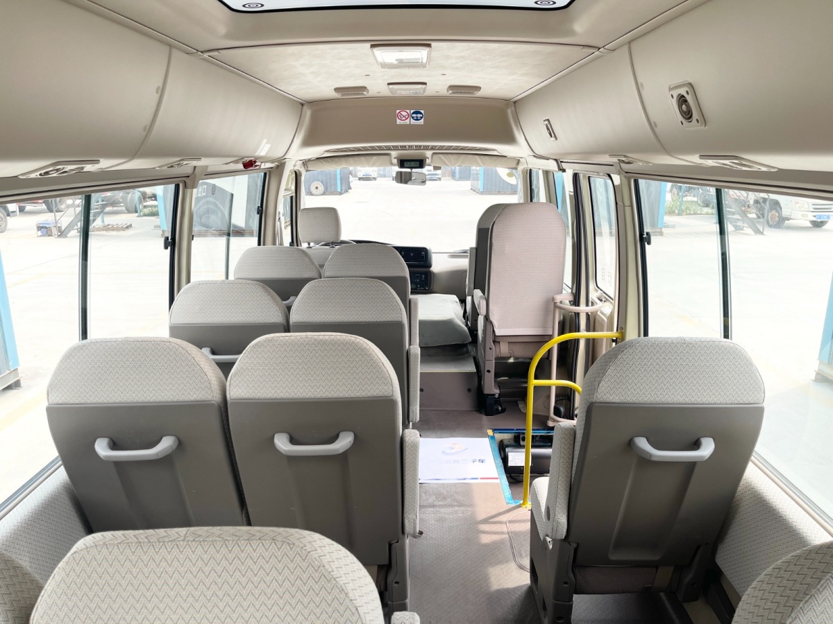 Toyota Coaster 2018 #14 Toyota Coaster 2018 imagen de coche #14