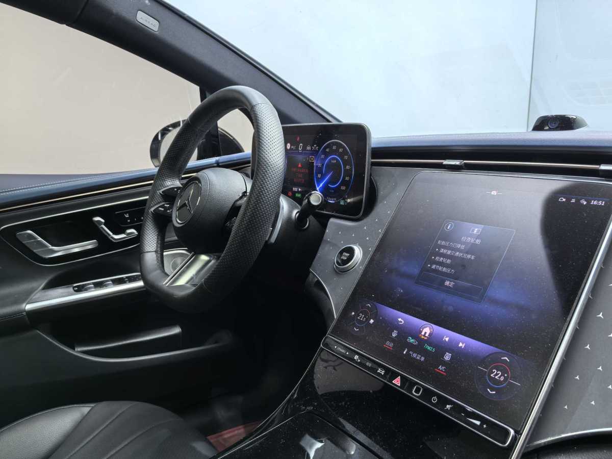 Mercedes-Benz EQE Class 2022 #14 Mercedes-Benz EQE Class 2022 immagine di auto #14