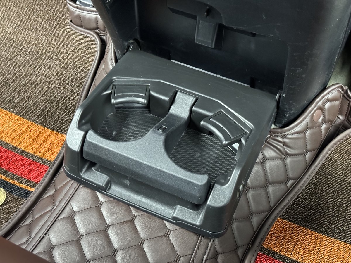 Toyota Sequoia 2009 #14 Toyota Sequoia 2009 imagen de coche #14