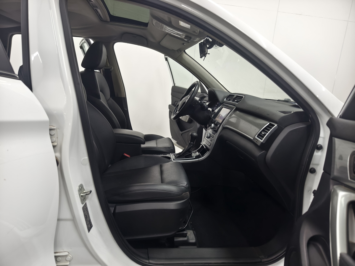 Haval H2 2016 #14 Haval H2 2016 car image #14