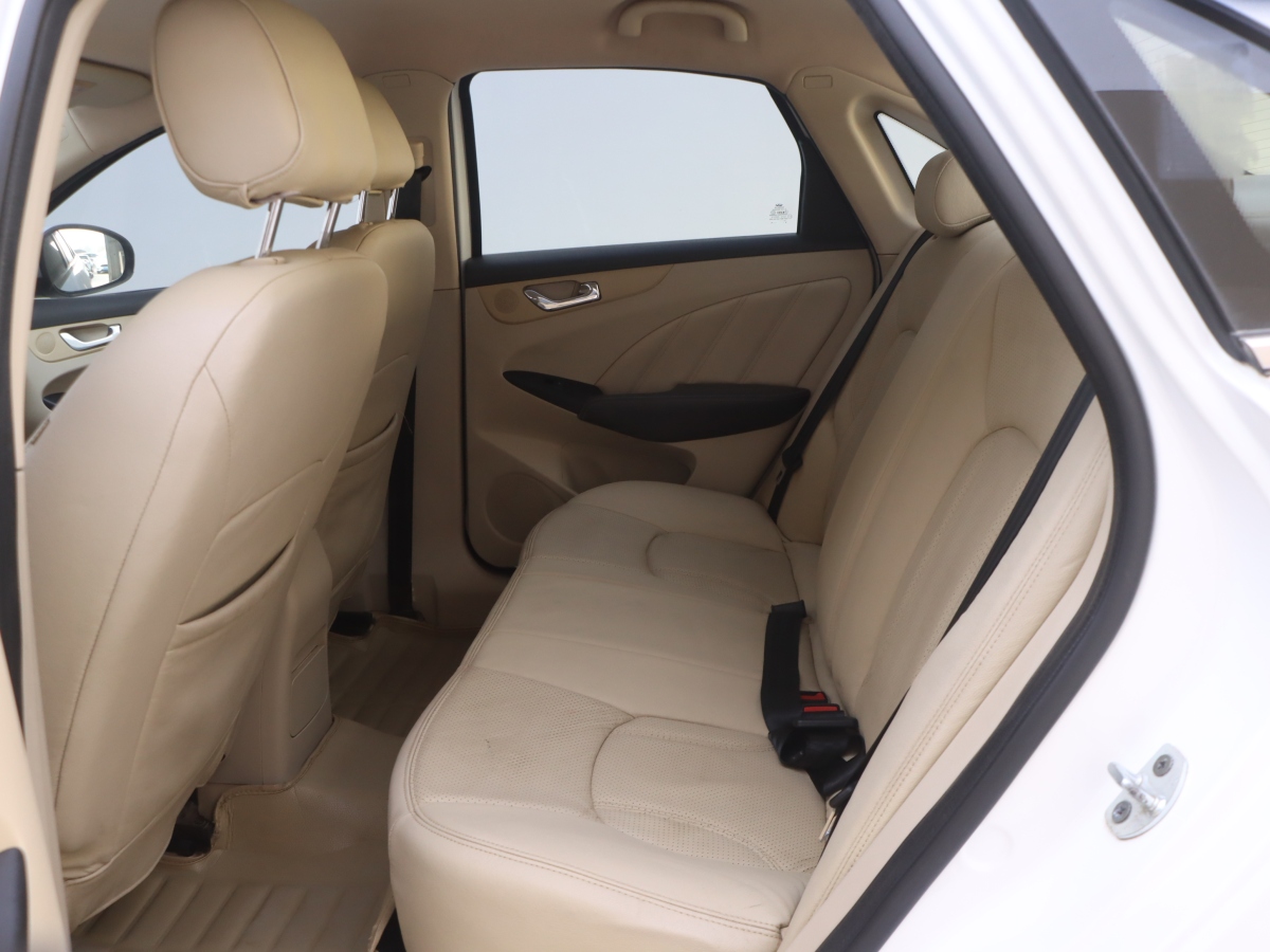 Chery Arrizo 7 2014 car image #14