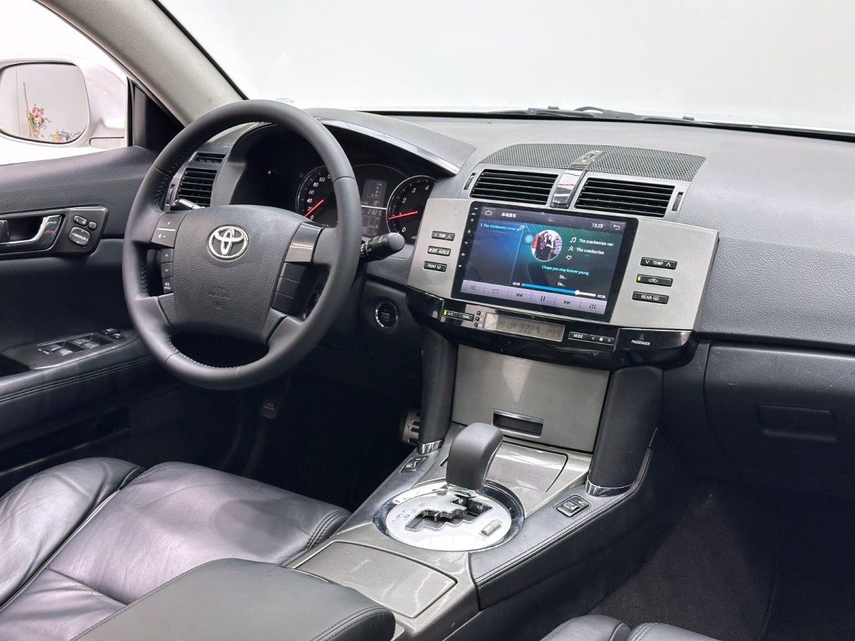 Toyota Reiz 2008 immagine di auto #14