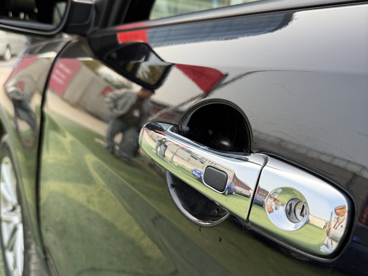 Ford Explorer (Imported) 2017 car image #14