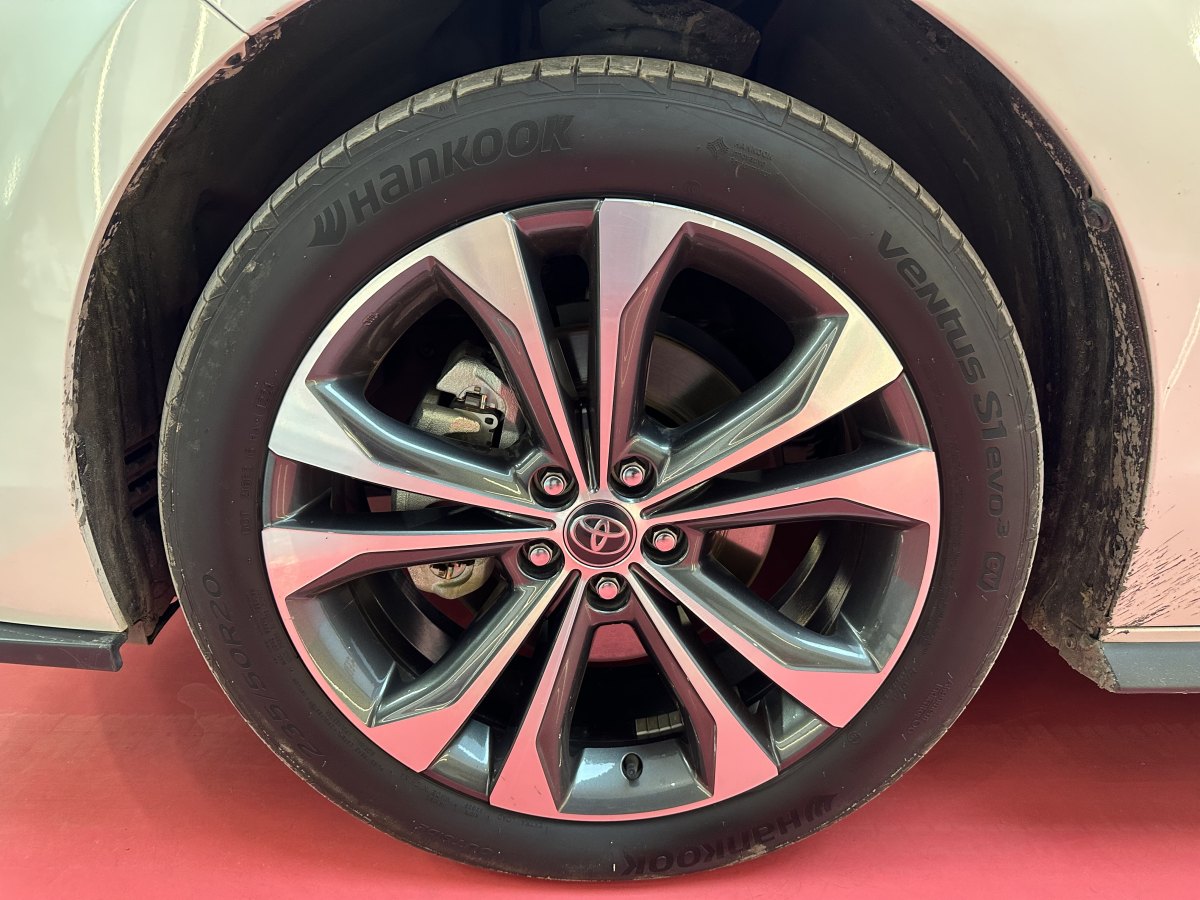 Toyota Granvia 2024 #14 Toyota Granvia 2024 immagine di auto #14