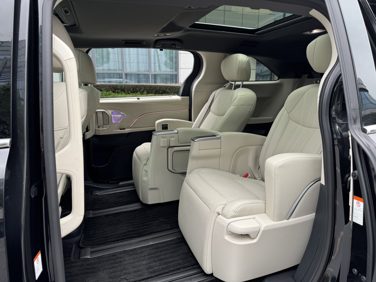 Toyota Granvia 2024 #14 Toyota Granvia 2024 immagine di auto #14