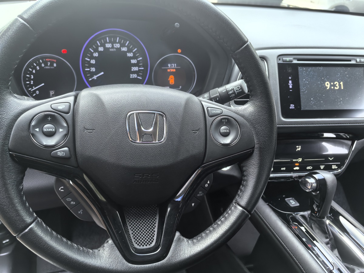 Honda VEZEL 2019 #14 Honda VEZEL 2019 car image #14