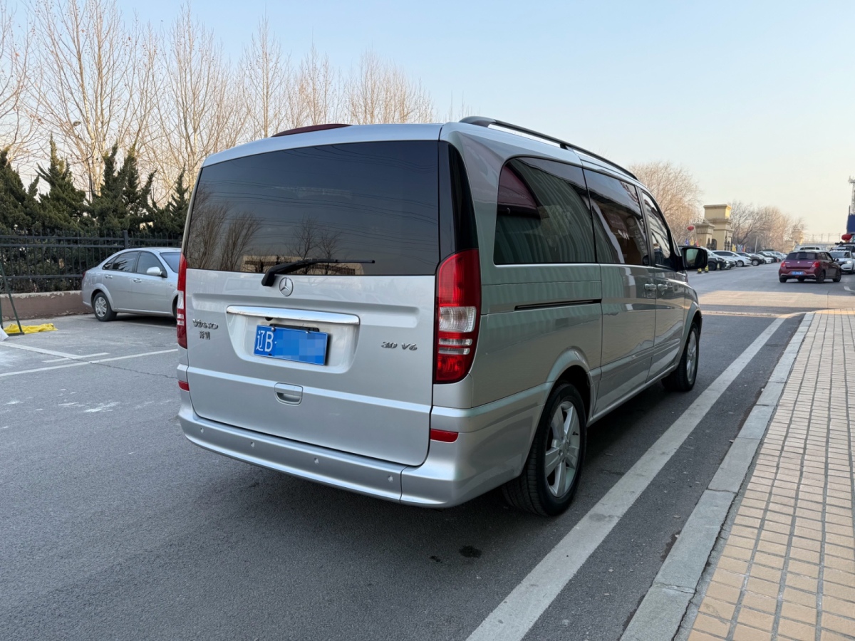 Mercedes-Benz Viano (Imported) 2014 car image #14