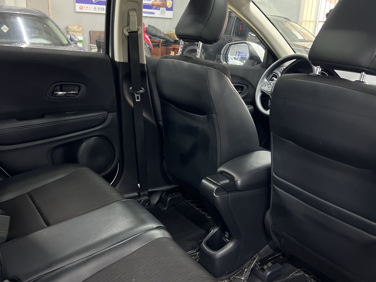 Honda VEZEL 2020 #14 Honda VEZEL 2020 car image #14