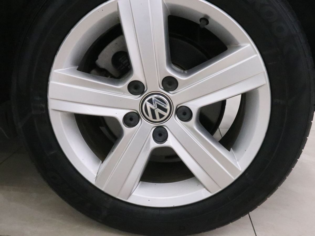 Volkswagen Golf 2017 #14 Volkswagen Golf 2017 car image #14