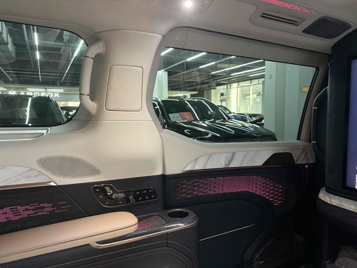 Hyundai Coupe 2025 imagen de coche #14