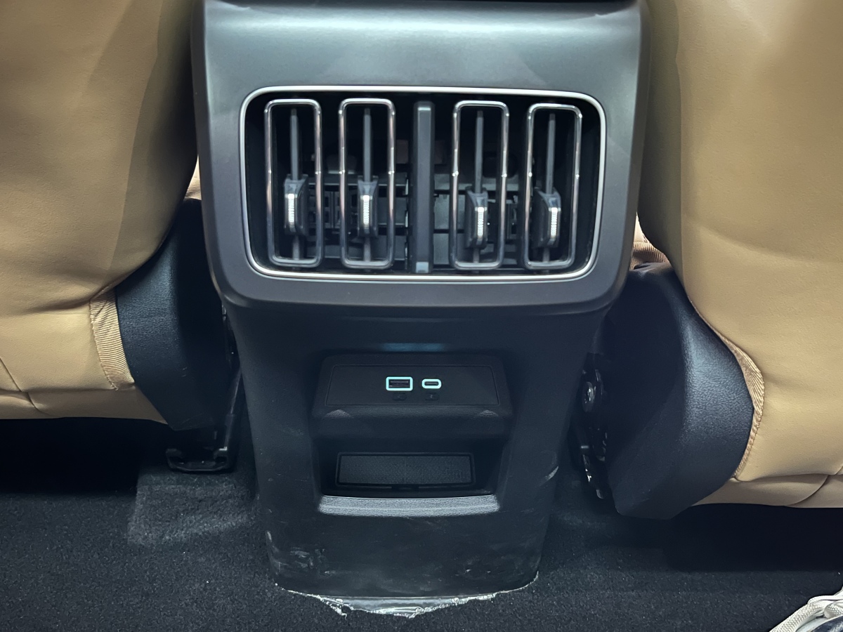 BYD Song 2024 #14 BYD Song 2024 car image #14