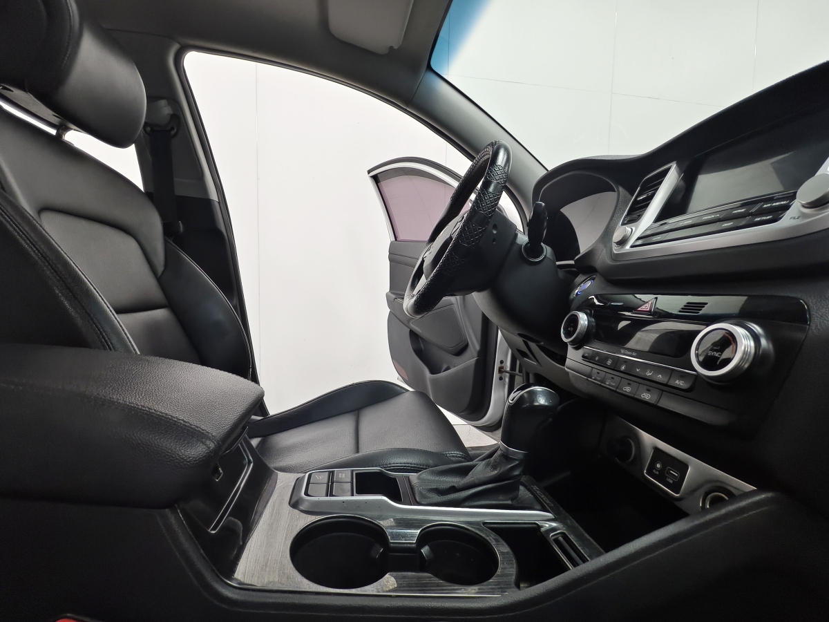 现代 途胜 2017 汽车图片 #14