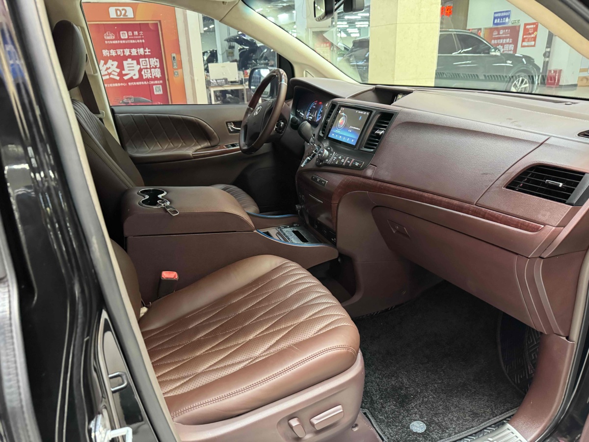 Toyota SIENNA 2010 #14 Toyota SIENNA 2010 imagen de coche #14