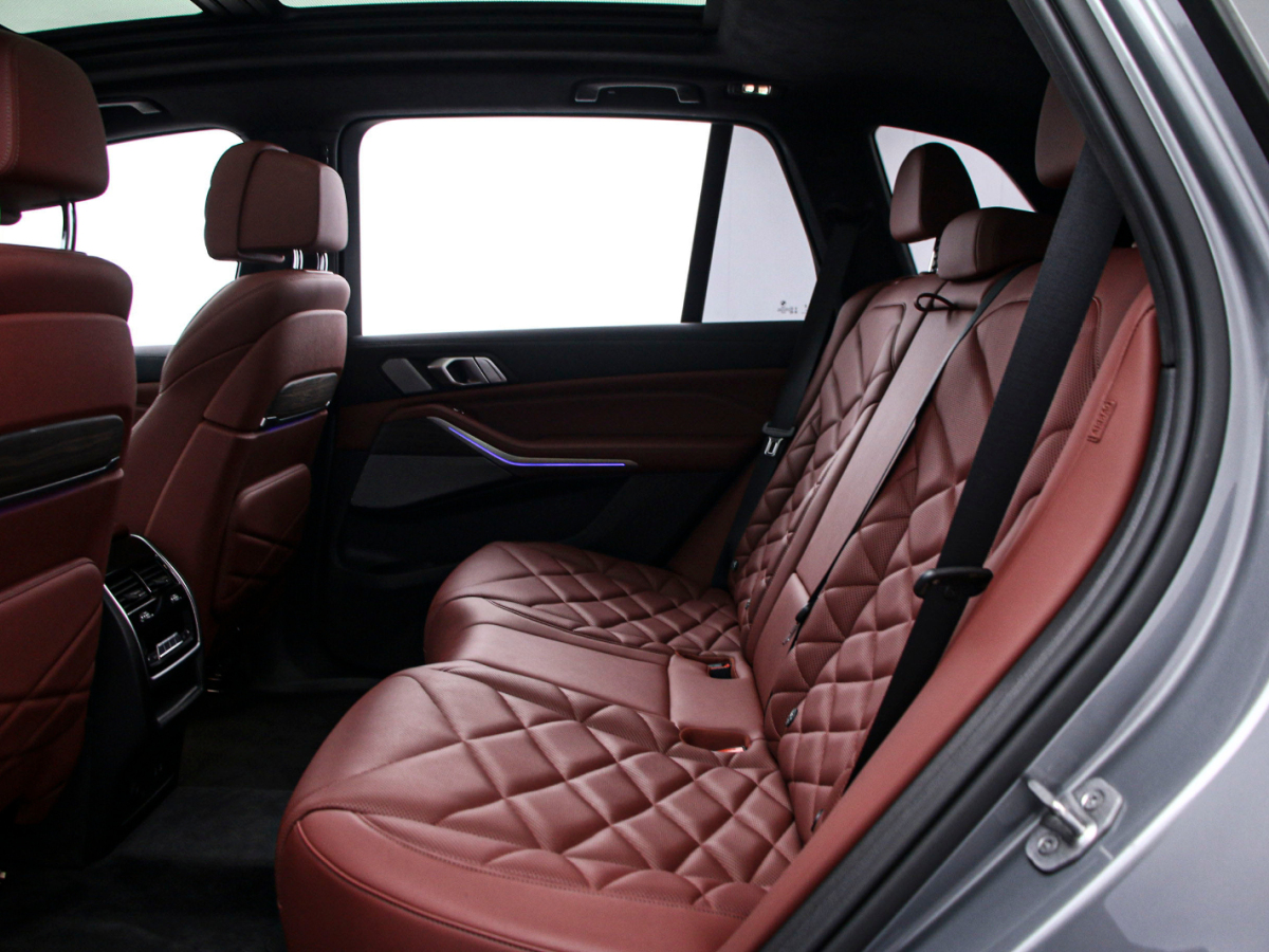 BMW X5 2023 car image #14