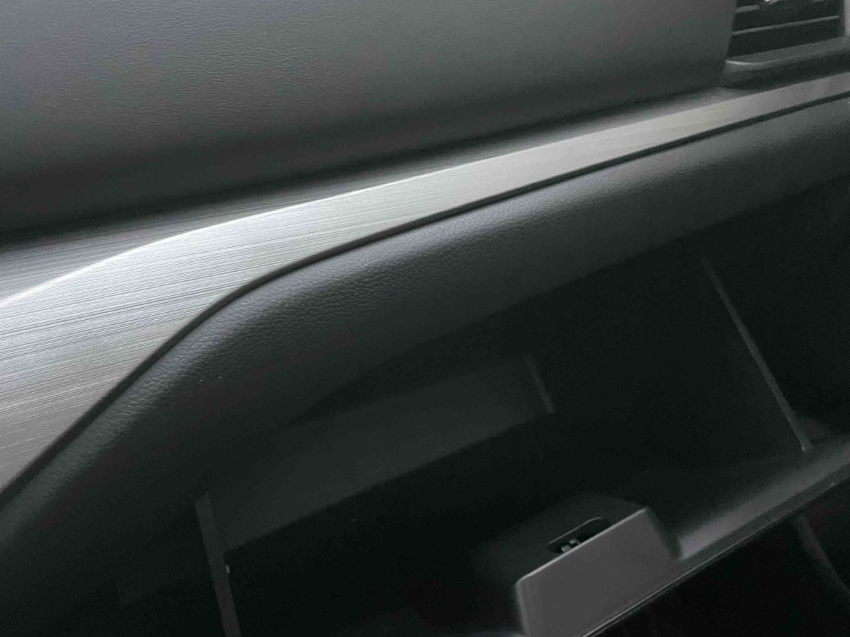 Honda Envix 2022 car image #14