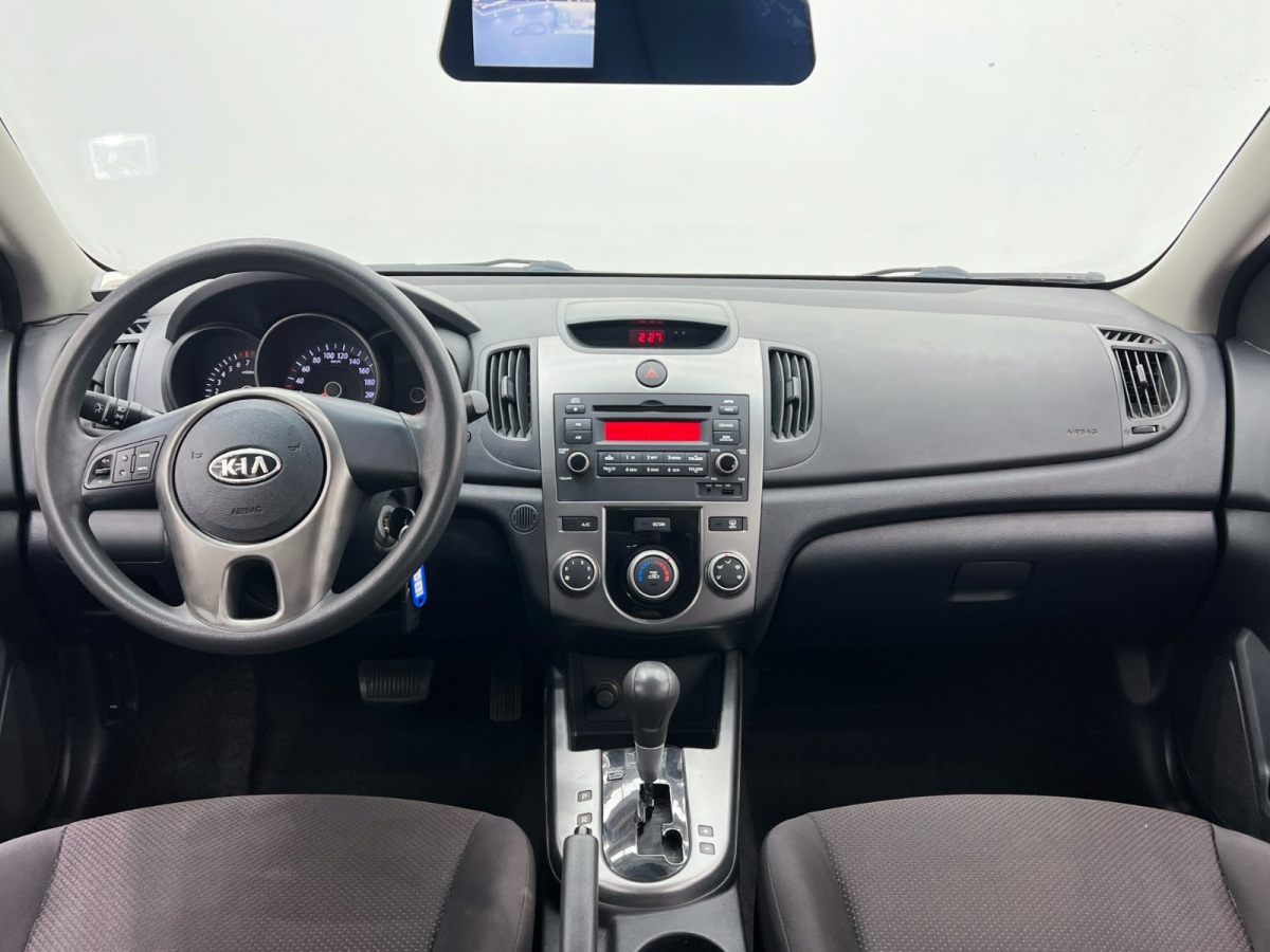 起亚 福瑞迪 2010 汽车图片 #14