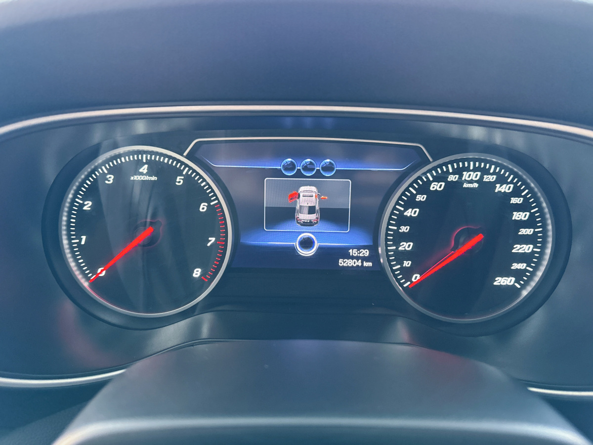 HongQi H5 2022 #14 HongQi H5 2022 car image #14