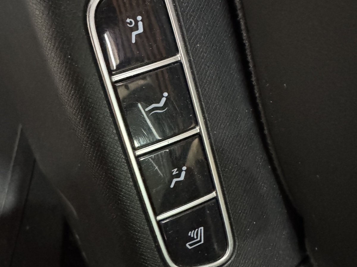 GAC Trumpchi E8 New Energy 2023 car image #14