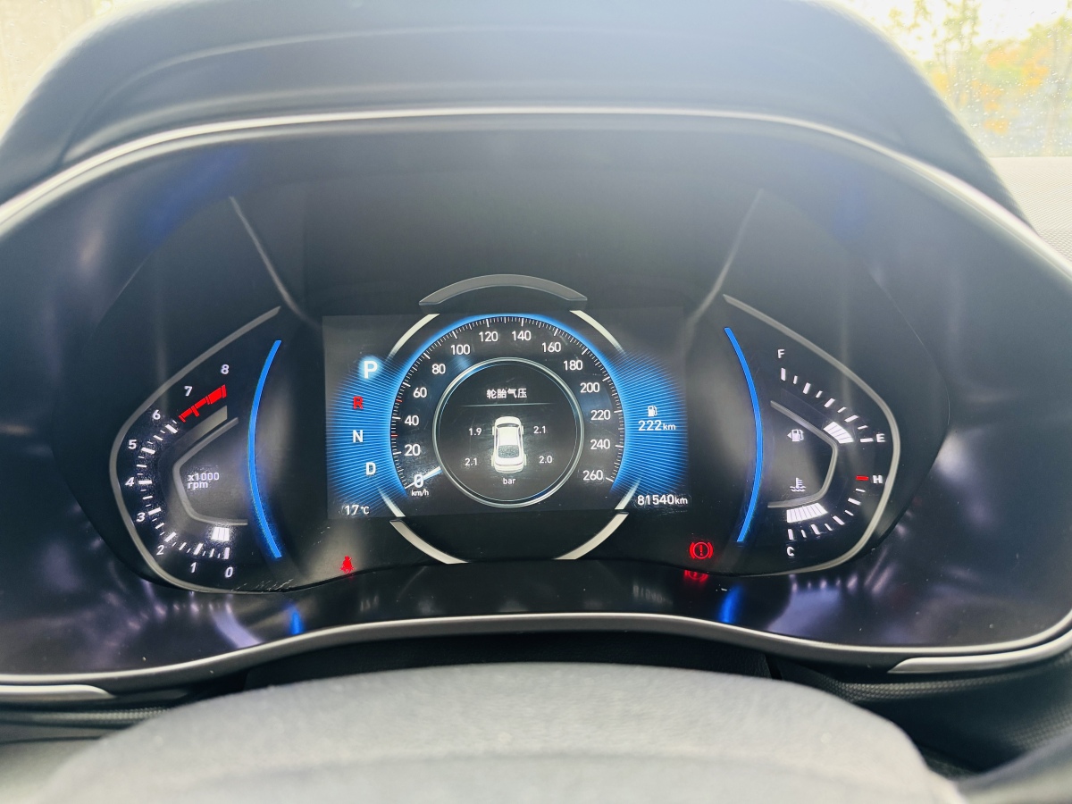 Hyundai Lafesta 2018 car image #14