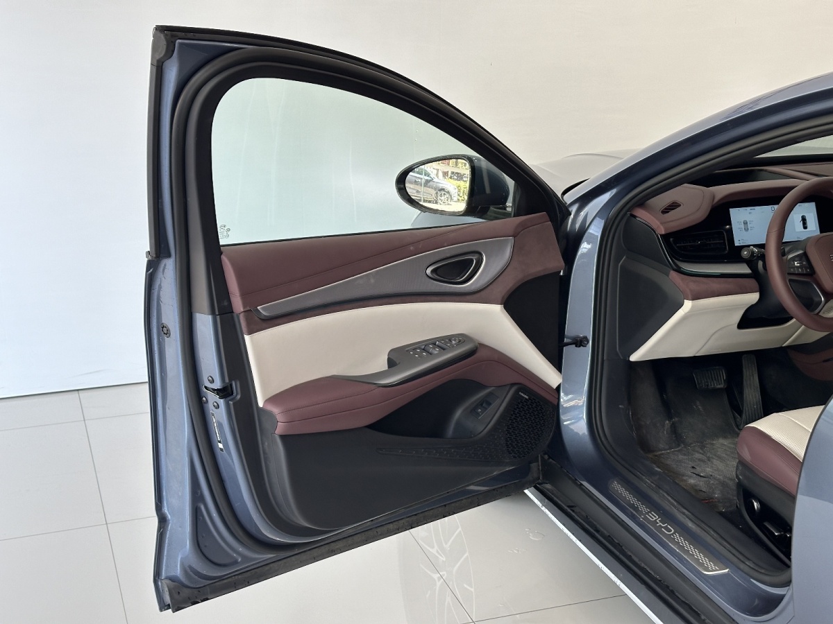 BYD Seal 07 DM-i 2025 car image #14